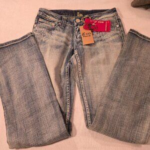Z Co. Premium Juniors Sz 7 Distressed NEW NWT Rhinestone Sparkly Jeans Stretch